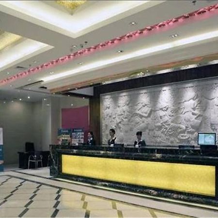 Greentree Inn Guangdong Guangzhou Jichang Road Express Hotel Esterno foto