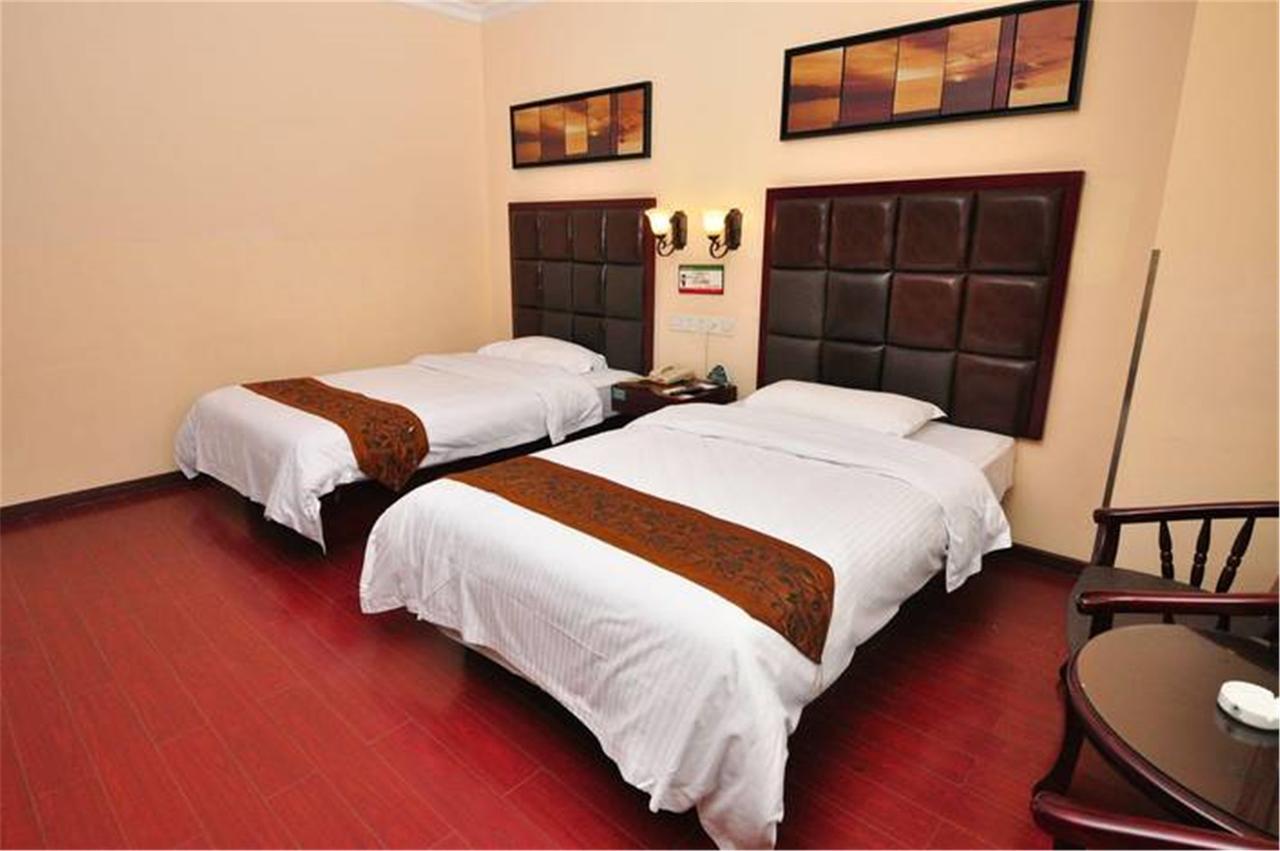 Greentree Inn Guangdong Guangzhou Jichang Road Express Hotel Esterno foto